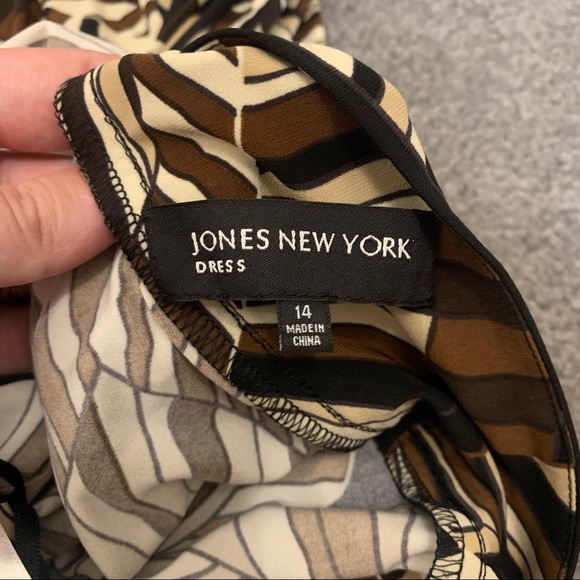 Jones New York Dress. Women’s 14. - Picture 3 of 6